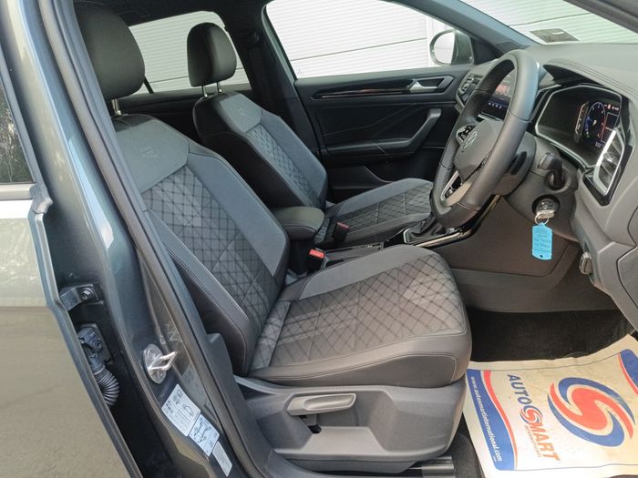 Volkswagen T-Roc 2025