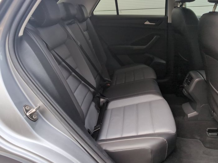Volkswagen T-Roc 2023