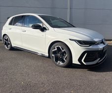 Volkswagen Golf 2025