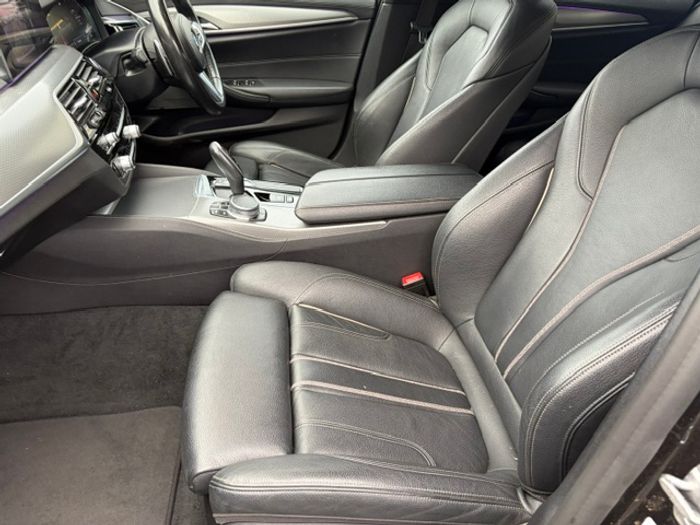 BMW 5 Series 2021
