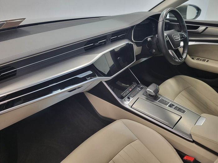 Audi A6 2024