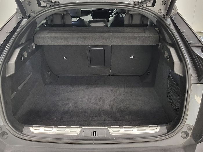 Peugeot 408 2023