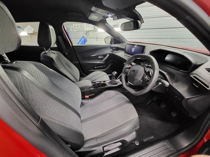 Peugeot 2008 2025