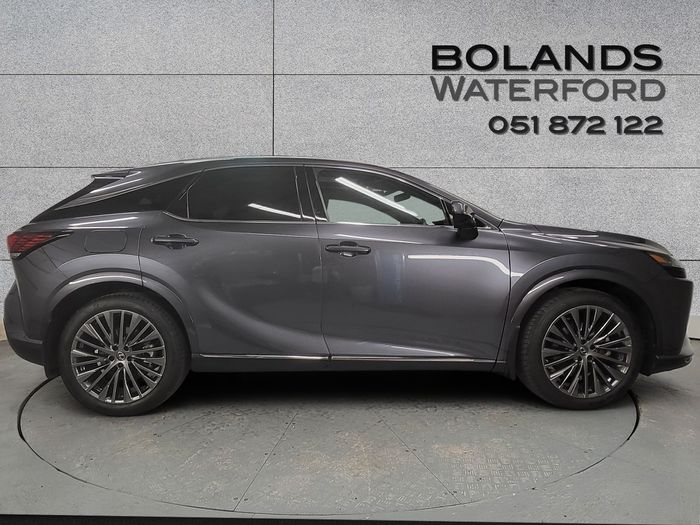Lexus RX 2025