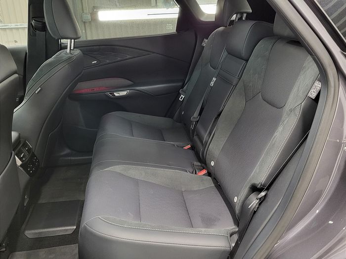 Lexus RX 2025
