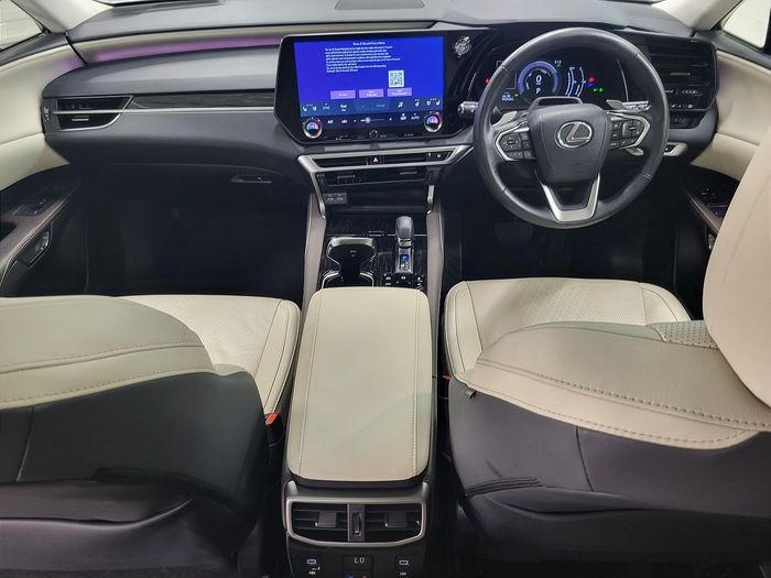 Lexus RX 2025