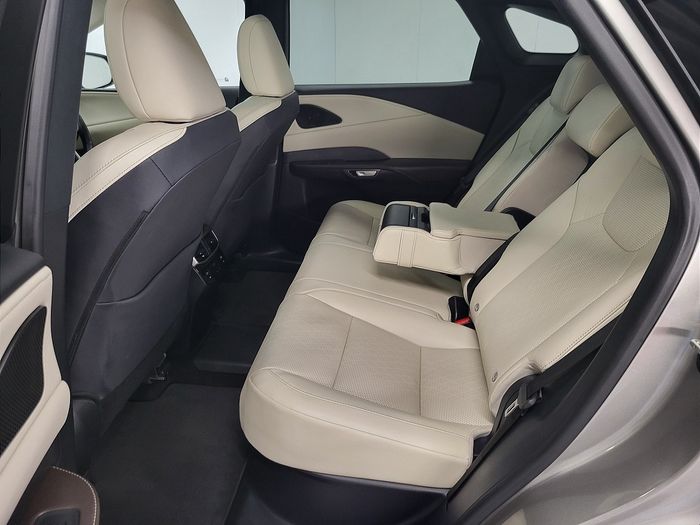 Lexus RX 2025