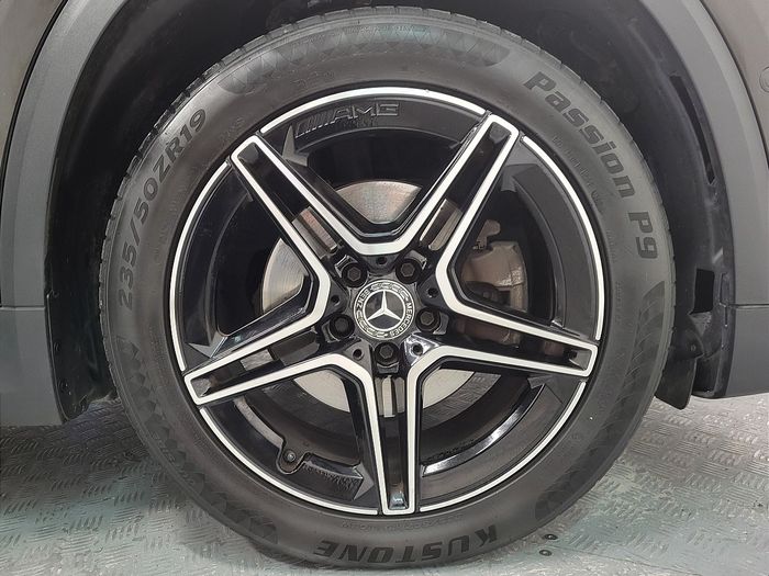 Mercedes-Benz GLA 2023