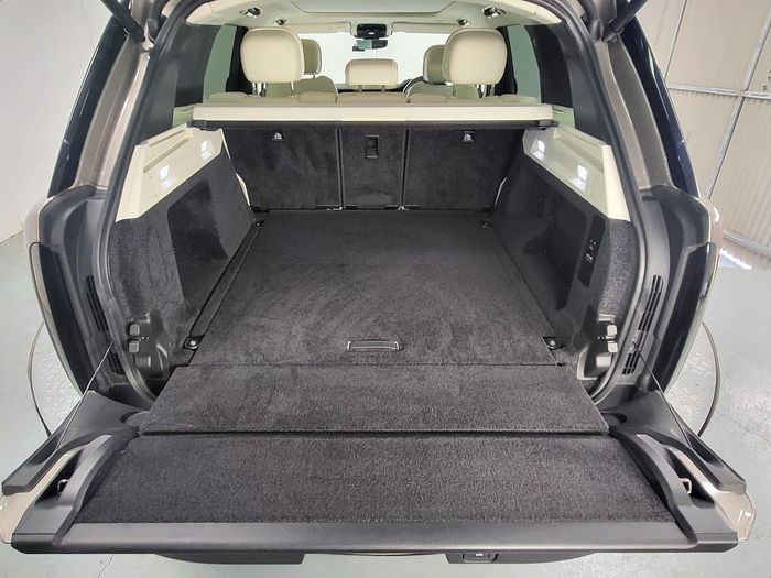 Land Rover Range Rover 2023