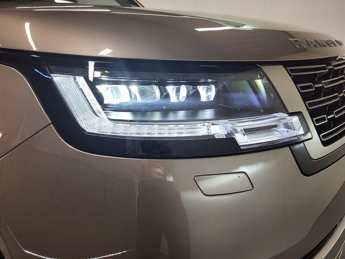Land Rover Range Rover 2023
