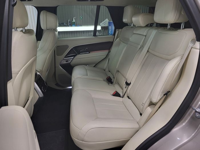 Land Rover Range Rover 2023