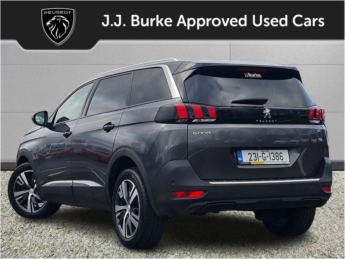 Peugeot 5008 2023