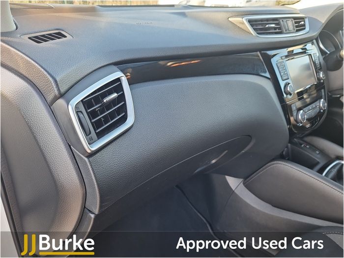 Nissan QASHQAI 2018