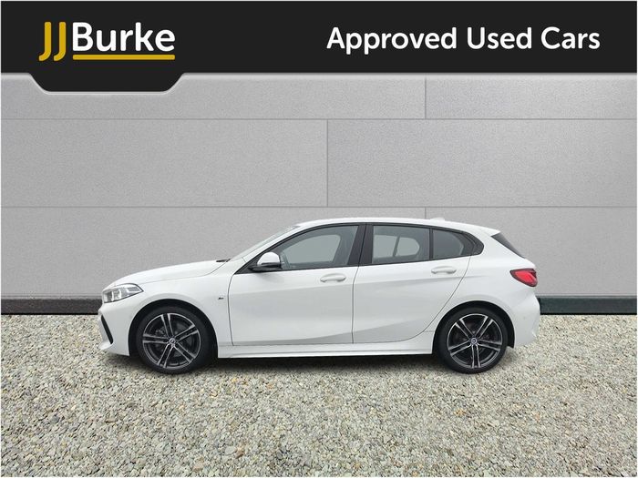 BMW 1 Series 2023