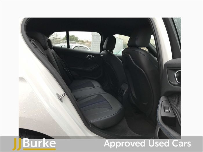 BMW 1 Series 2023