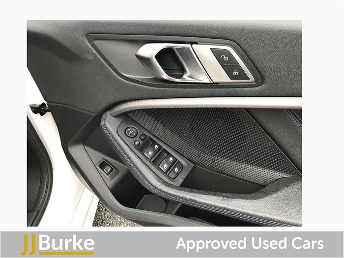 BMW 1 Series 2023