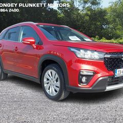 Suzuki S-CROSS 2023