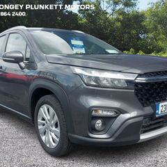 Suzuki S-CROSS 2023