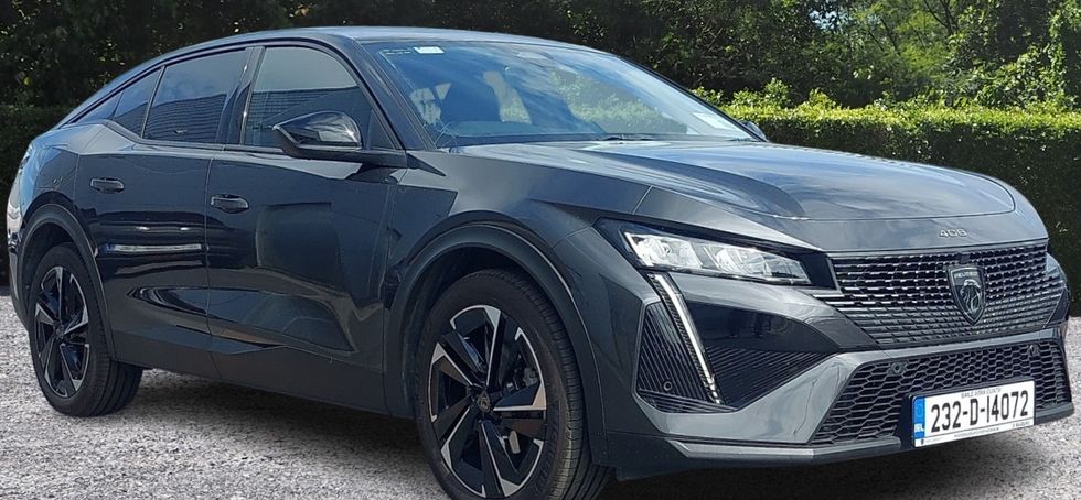 Peugeot 408 2023
