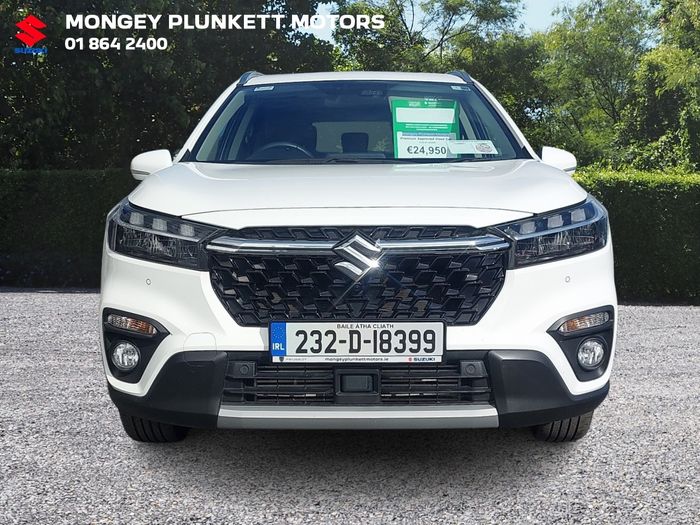 Suzuki S-CROSS 2023