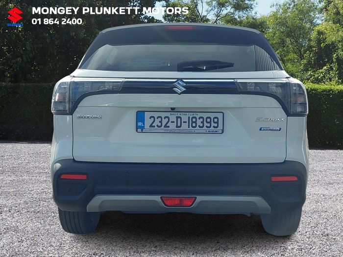 Suzuki S-CROSS 2023