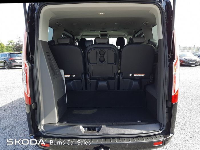Ford Tourneo Custom 2023