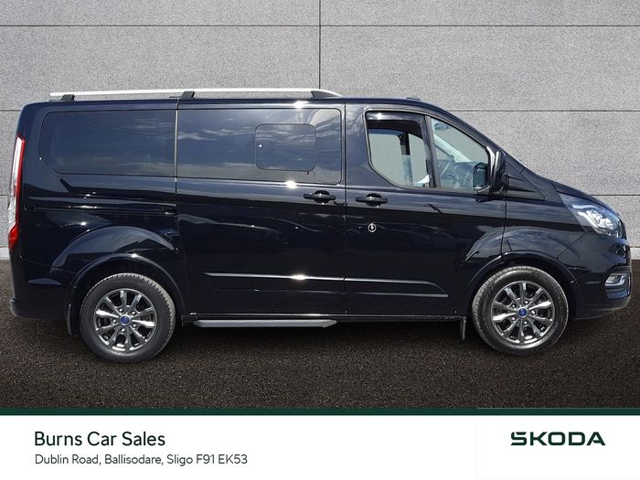 Ford Tourneo Custom 2023