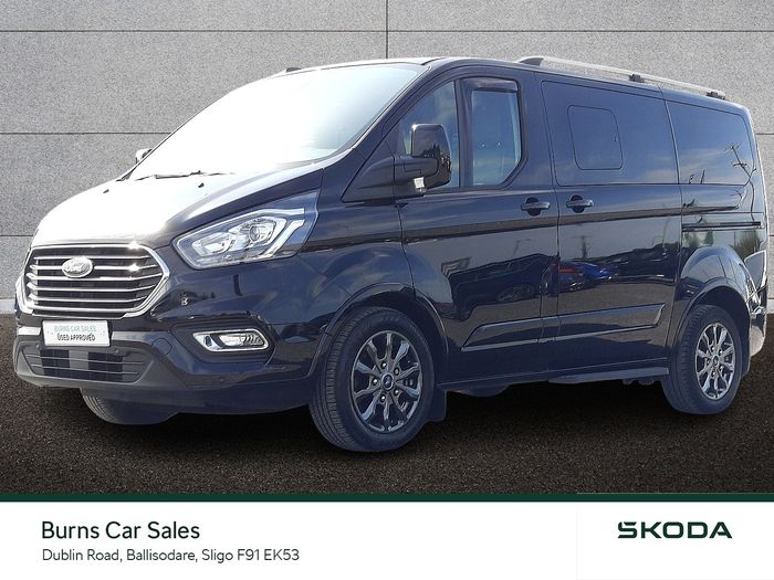 Ford Tourneo Custom 2023