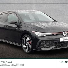 Volkswagen Golf 2025