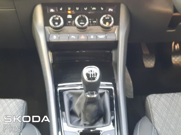 Skoda Karoq 2023
