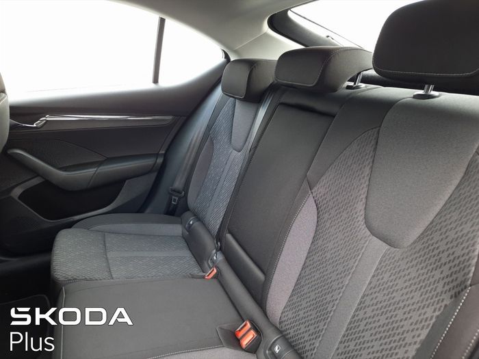 Skoda Octavia 2023