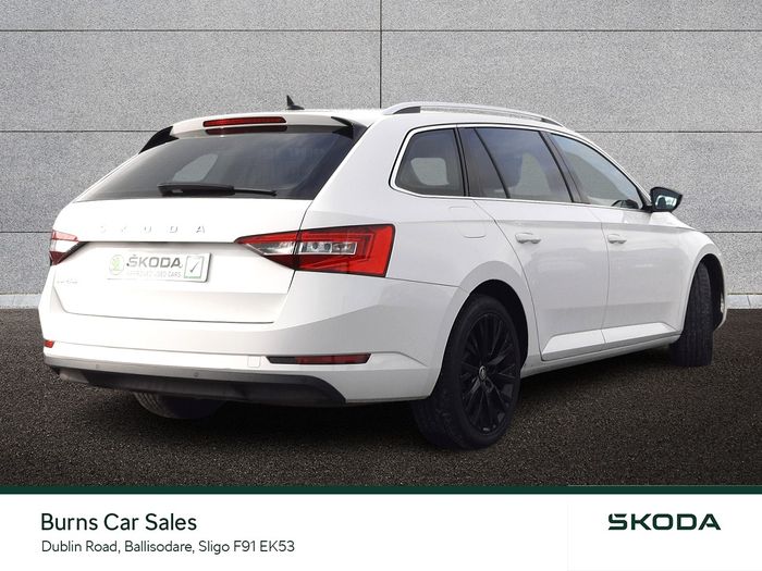 Skoda Superb 2021