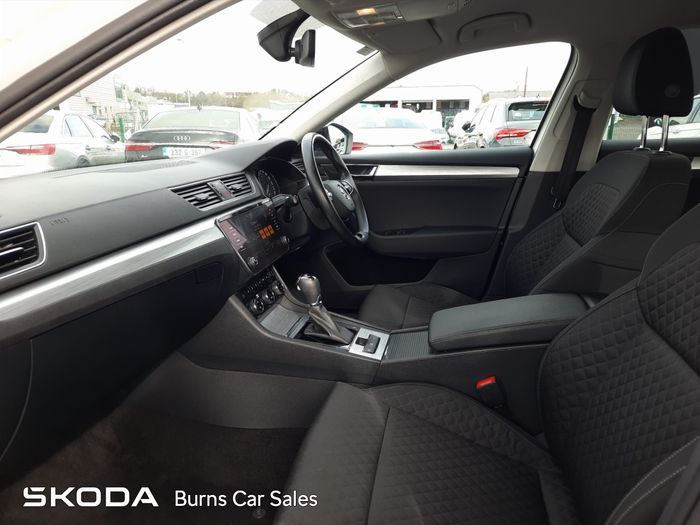 Skoda Superb 2021