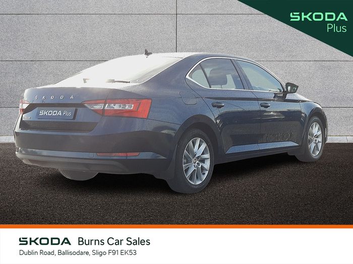 Skoda Superb 2023