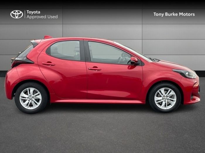Toyota Yaris 2024