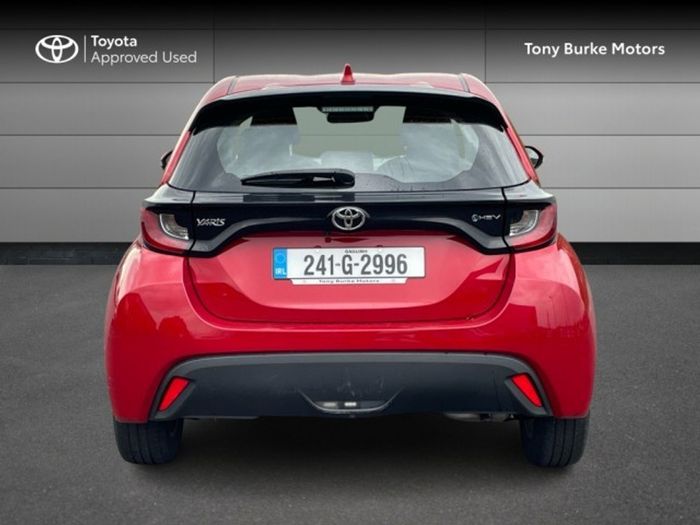 Toyota Yaris 2024
