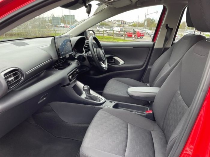 Toyota Yaris 2024