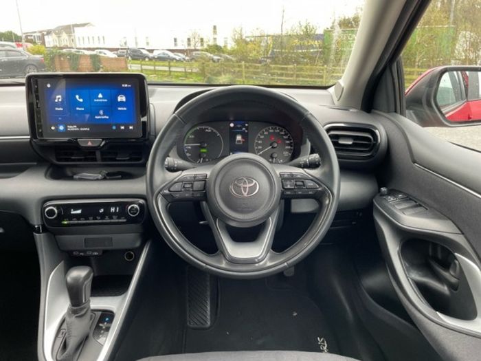 Toyota Yaris 2024