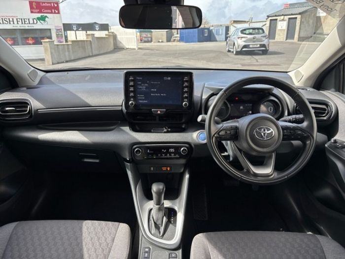 Toyota Yaris 2023