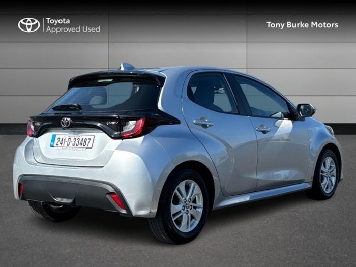 Toyota Yaris 2024