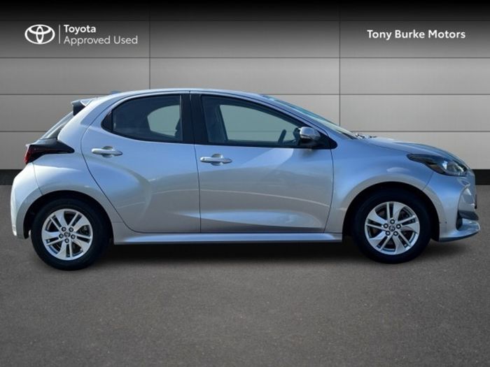 Toyota Yaris 2024