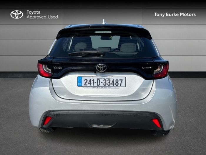 Toyota Yaris 2024