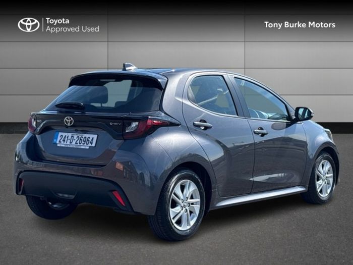 Toyota Yaris 2024