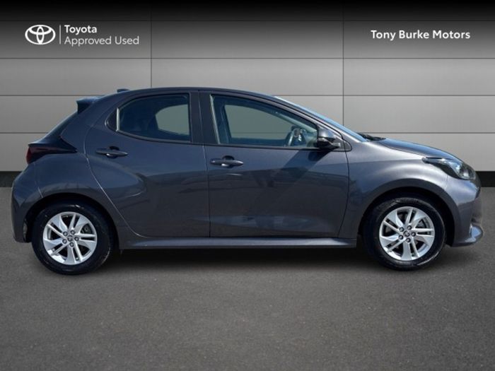 Toyota Yaris 2024