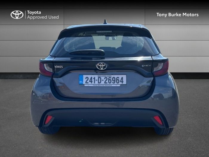 Toyota Yaris 2024