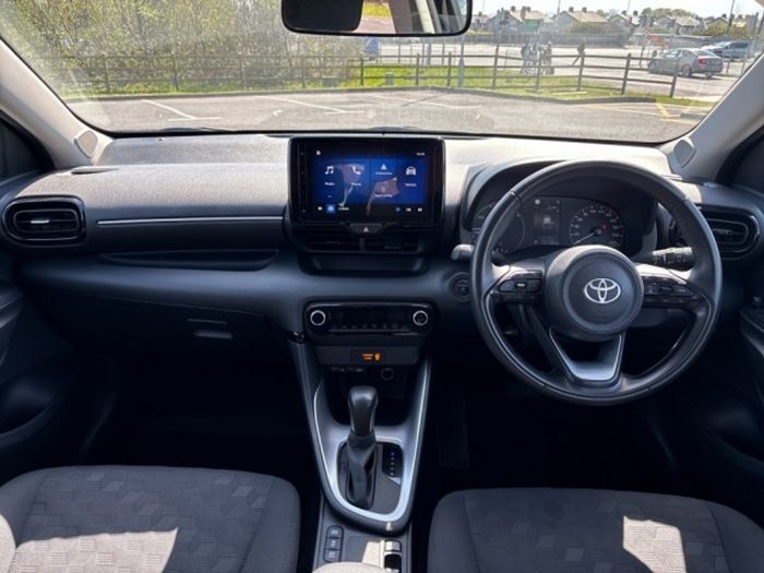 Toyota Yaris 2024