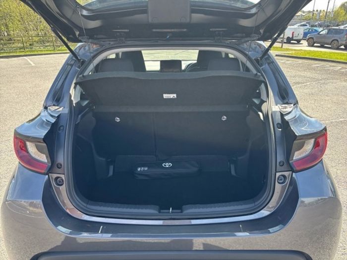 Toyota Yaris 2024