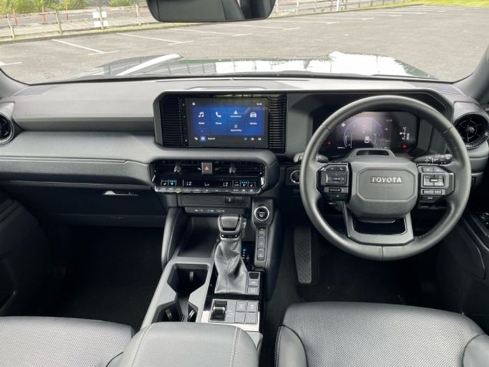 Toyota Landcruiser 2025