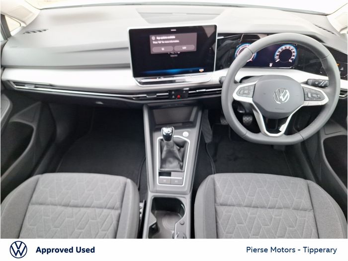 Volkswagen Golf 2025