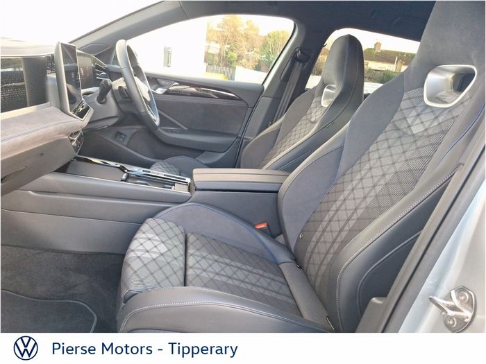 Volkswagen Passat 2025